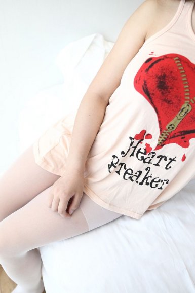 休闲服务细分行业及上市公司动态情况‘章鱼TV’(图1) 足球篮球